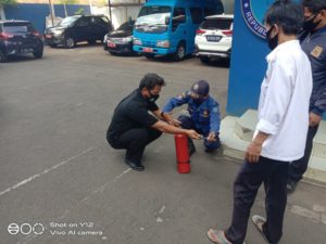 Pelatihan Penggunaan APAR bagi Sekuriti BNN Kota Depok