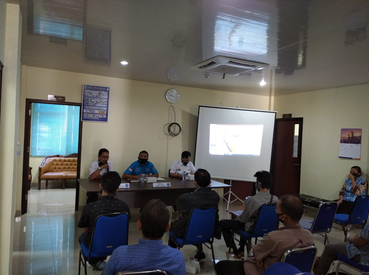 Diseminasi Informasi P4GN Melalui Talkshow di Kecamatan Pancoran Mas Diseminasi Informasi P4GN Melalui Talkshow di Kecamatan Pancoran Mas